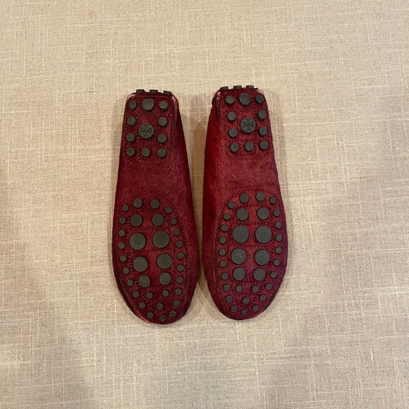 Tory Burch Plum Hair-calf Kendrick Driver sz 7 - Picture 6 of 6